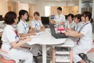 社会医療法人名古屋記念財団 新生会第一病院の正職員 看護助手 病院 整形外科 一般外科 一般内科 リウマチ科 精神科・心療内科 その他の診療科目の求人情報イメージ5