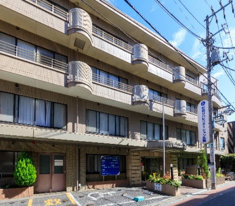 医療法人社団哺育会 杉並リハビリテーション病院の正職員 看護助手 病院 一般内科 その他の診療科目求人イメージ