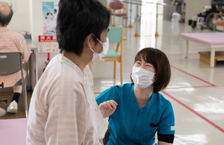 医療法人秀友会 札幌秀友会病院のパート・アルバイト 介護職 病院 急性期病棟 回復期リハビリテーション病院 消化器外科 循環器内科 精神科・心療内科 その他の診療科目の求人情報イメージ4