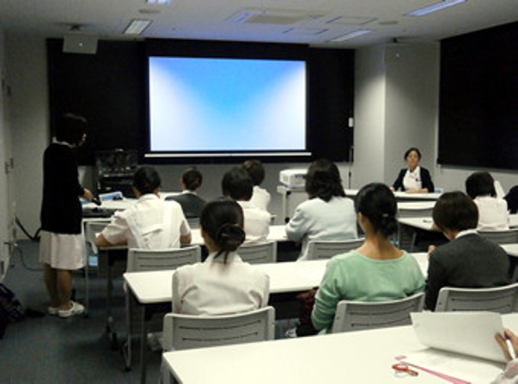 社会医療法人延山会 西成病院の正職員 看護助手 病院 急性期病棟 消化器内科 一般内科 循環器内科 リウマチ科 その他の診療科目の求人情報イメージ5