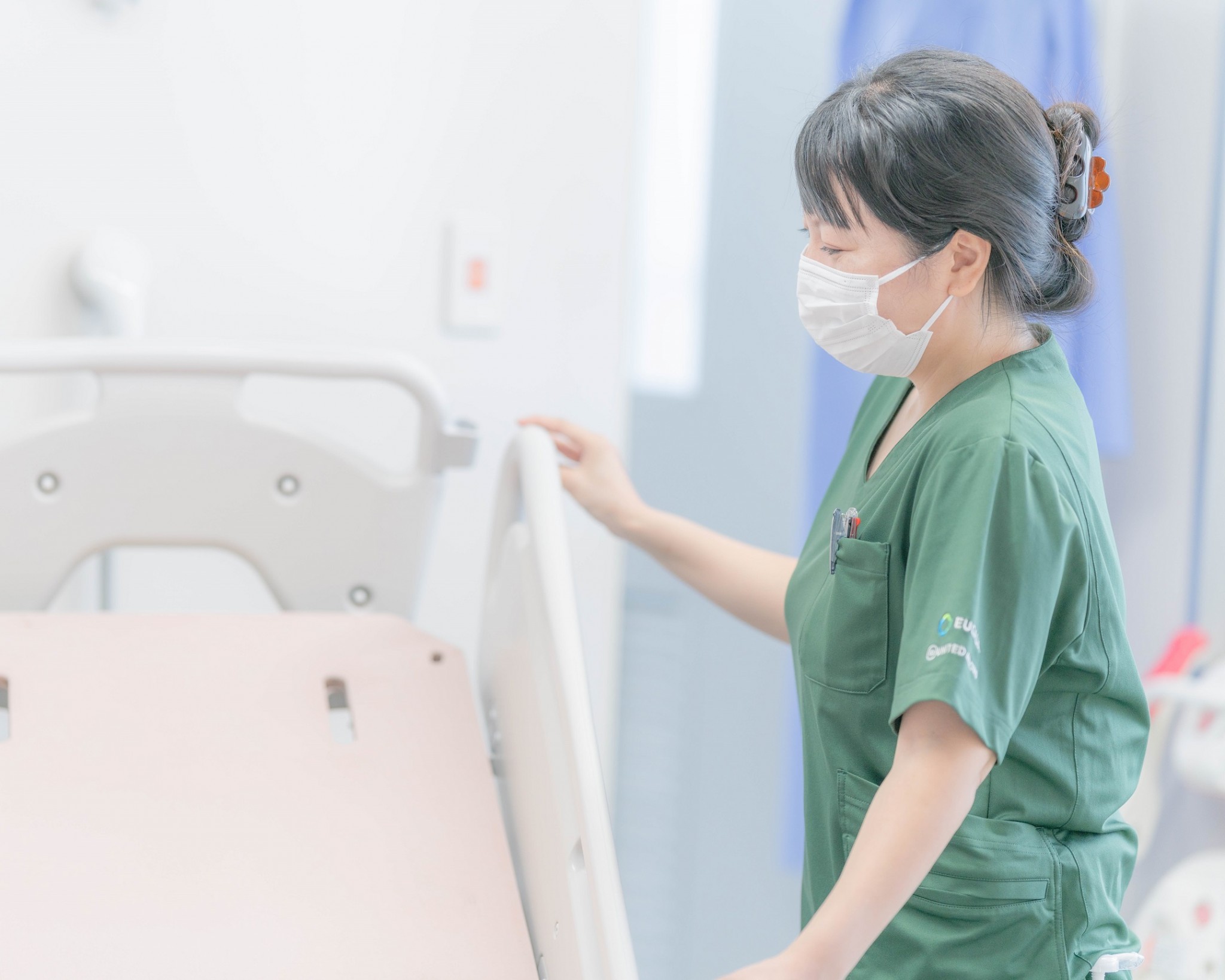 医療法人ユカリア沖縄 かんな病院の正職員 看護助手 病院 急性期病棟 回復期リハビリテーション病院 整形外科 眼科 消化器内科 一般外科 一般内科 循環器内科 皮膚科 耳鼻咽喉科 精神科・心療内科 その他の診療科目の求人情報イメージ4