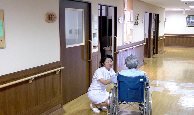 医療法人泰一会 多摩北整形外科病院のパート・アルバイト 看護助手 病院 整形外科 放射線科 一般外科 一般内科 リウマチ科 その他の診療科目の求人情報イメージ2