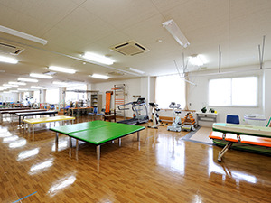 医療法人本庄福島病院 本庄総合病院の正職員 看護助手 病院 急性期病棟 整形外科 眼科 消化器内科 消化器外科 一般外科 一般内科 皮膚科 耳鼻咽喉科 精神科・心療内科 小児科 泌尿器科 脳神経外科の求人情報イメージ4