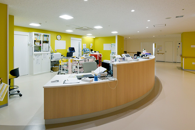 医療法人社団静和会 静和記念病院の正職員 看護助手 病院 急性期病棟 回復期リハビリテーション病院 整形外科 消化器内科 消化器外科 一般外科 一般内科 循環器内科 皮膚科 その他の診療科目の求人情報イメージ2