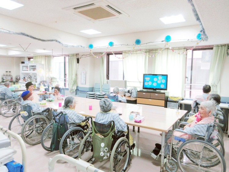 医療法人仁誠会 名嘉病院の正職員 看護助手 病院 整形外科 眼科 消化器内科 一般外科 一般内科 皮膚科 耳鼻咽喉科 その他の診療科目の求人情報イメージ6