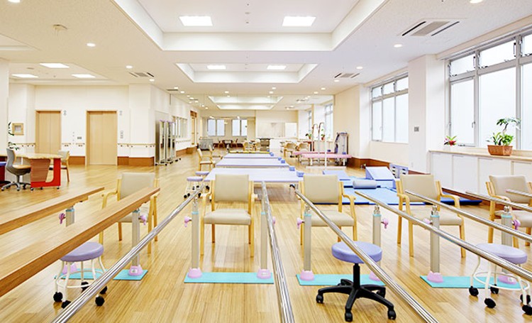 一般社団法人是真会 長崎リハビリテーション病院の正職員 看護助手 病院 回復期リハビリテーション病院 整形外科 一般外科 一般内科 脳神経外科 神経内科の求人情報イメージ5