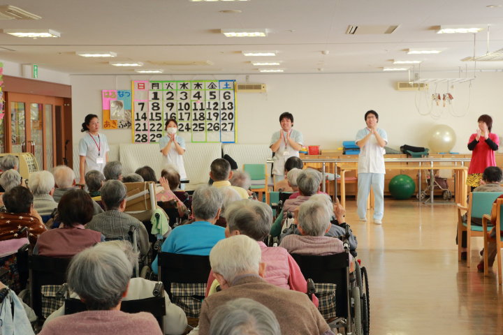 医療法人六寿会 介護老人保健施設第2六寿苑のパート・アルバイト 介護職 デイサービスの求人情報イメージ2