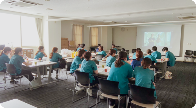 沖縄医療生活協同組合 中部協同病院のパート・アルバイト 看護助手 病院 整形外科 産婦人科 消化器内科 一般外科 一般内科 循環器内科 皮膚科 精神科・心療内科 その他の診療科目の求人情報イメージ4