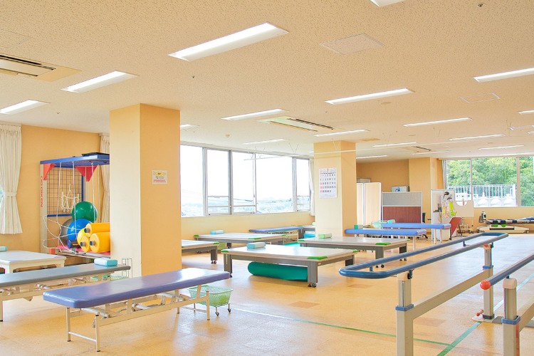 医療法人社団創造会 平和台病院の正職員 リハビリ助手 病院 急性期病棟 回復期リハビリテーション病院 整形外科 眼科 消化器内科 消化器外科 一般外科 一般内科 循環器内科 形成外科 皮膚科 耳鼻咽喉科 その他の診療科目の求人情報イメージ6