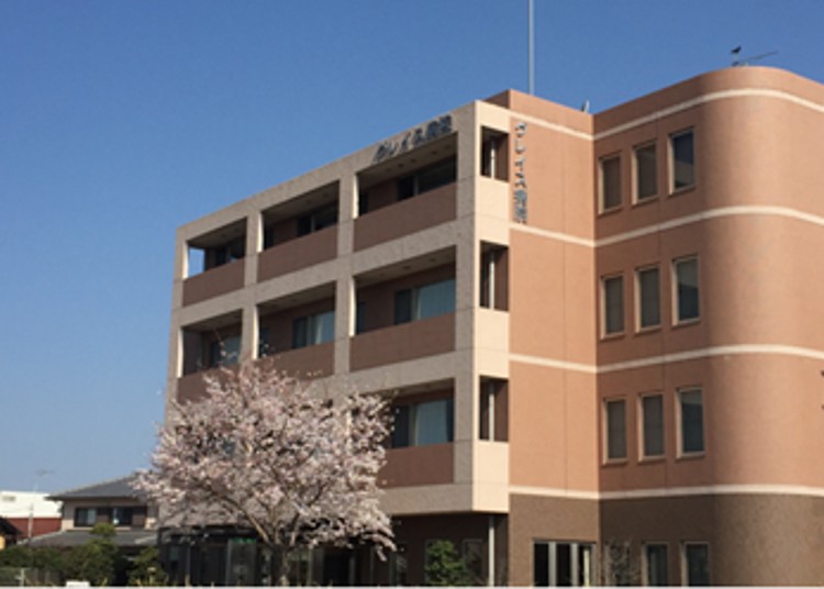 医療法人社団青秀会 グレイス病院の正職員 看護助手 病院 一般内科 その他の診療科目の求人情報イメージ1