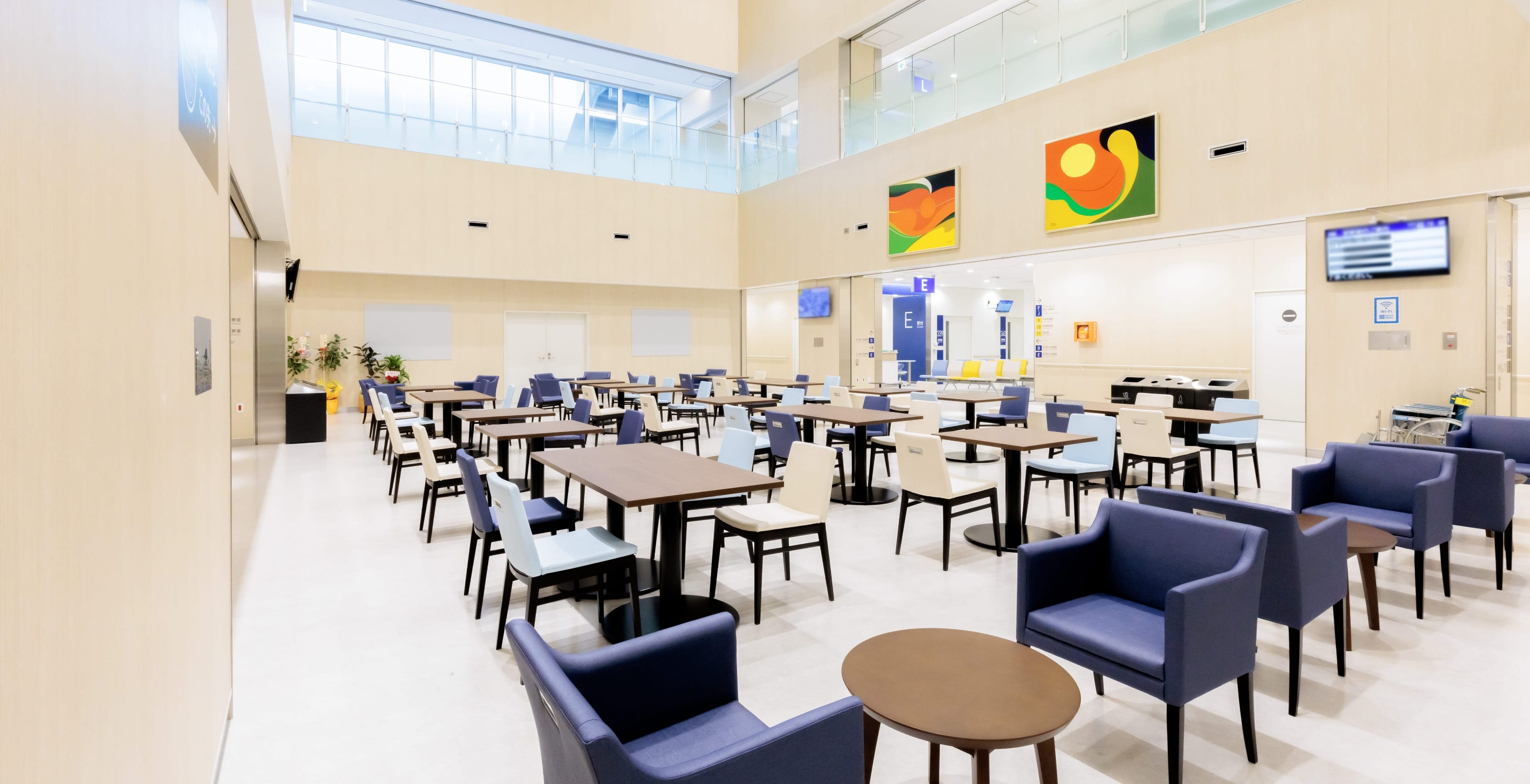 国立大学法人琉球大学 琉球大学病院のパート・アルバイト 看護助手 病院 急性期病棟 整形外科 産婦人科 眼科 放射線科 消化器内科 消化器外科 一般外科 一般内科 循環器内科 形成外科 リウマチ科 皮膚科 耳鼻咽喉科 精神科・心療内科 その他の診療科目の求人情報イメージ3