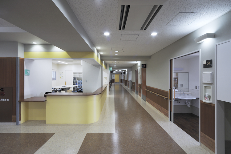 医療法人社団はなぶさ会 島村記念病院のパート・アルバイト 看護助手 病院 急性期病棟 整形外科 産婦人科 消化器内科 一般外科 一般内科 循環器内科 皮膚科 その他の診療科目の求人情報イメージ3