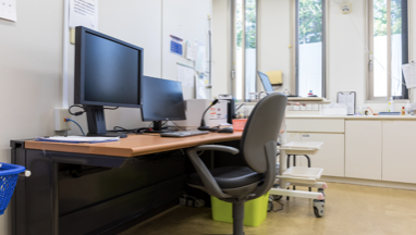 医療法人和会 武蔵台病院の正職員 看護助手 病院 急性期病棟 回復期リハビリテーション病院 整形外科 消化器内科 一般外科 一般内科 循環器内科 精神科・心療内科の求人情報イメージ3