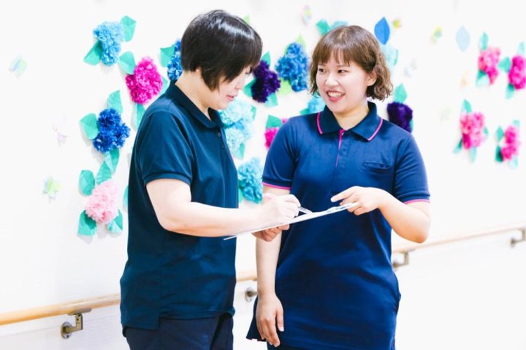 社会医療法人社団愛心館 介護老人保健施設プラットホームの正職員 介護職 介護老人保健施設の求人情報イメージ6