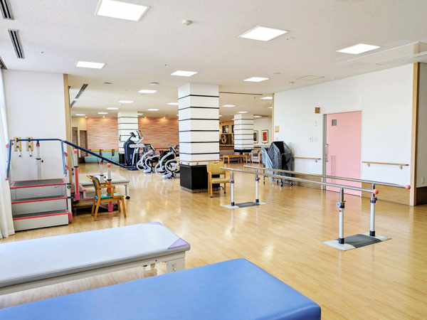 医療法人社団創造会 介護老人保健施設クレオのパート・アルバイト 介護職 介護老人保健施設の求人情報イメージ5