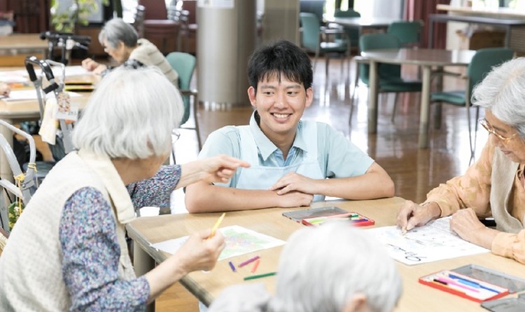 医療法人六寿会 介護老人保健施設六寿苑のパート・アルバイト 介護職 介護老人保健施設の求人情報イメージ3