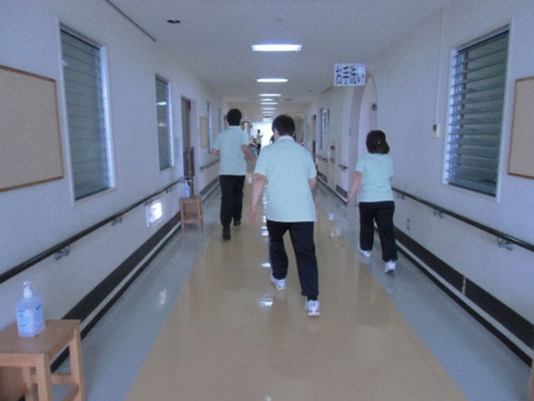 医療法人信和会 おおざと信和苑の正職員 介護職 介護老人保健施設の求人情報イメージ4