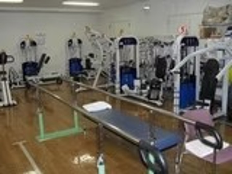 医療法人信和会 沖縄第一病院の契約職員 介護職 デイサービスの求人情報イメージ4