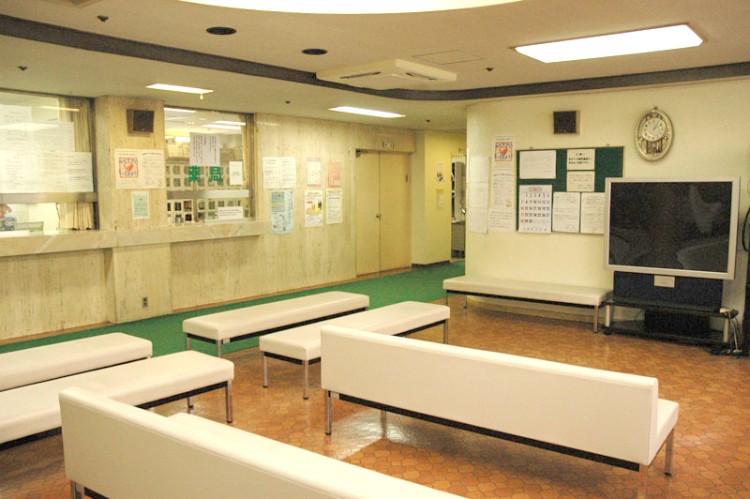 医療法人徳洋会 聖みどり病院の正職員 看護助手 病院 精神科・心療内科 その他の診療科目の求人情報イメージ2