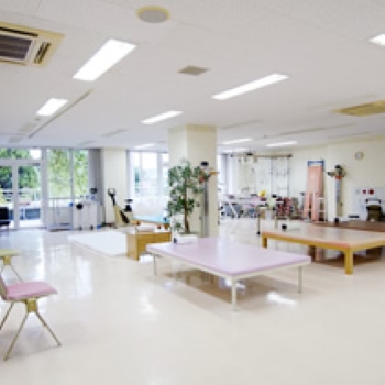 医療法人社団雅友愛会 太田病院のパート・アルバイト 看護助手 病院 整形外科 消化器内科 消化器外科 一般外科 一般内科 循環器内科 形成外科 リウマチ科 泌尿器科 脳神経外科 その他の診療科目の求人情報イメージ4