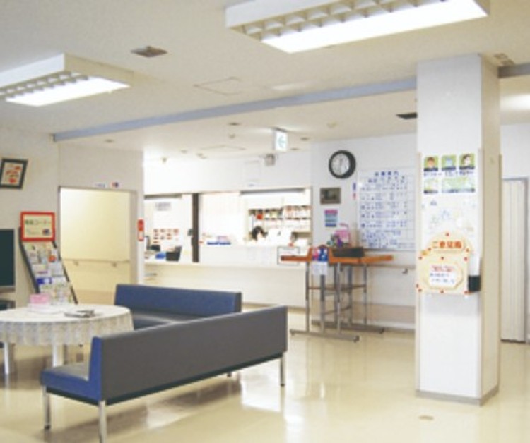 医療法人社団鵬友会 新中川病院の正職員 看護助手 病院 整形外科 一般内科 皮膚科 精神科・心療内科の求人情報イメージ2